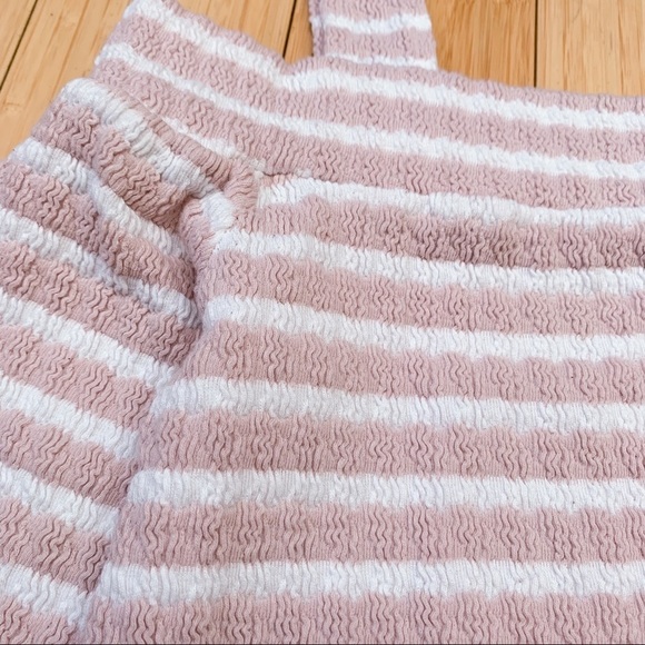 Kut From The Kloth Fridi Cold Shoulder Top, S. - Picture 2 of 6